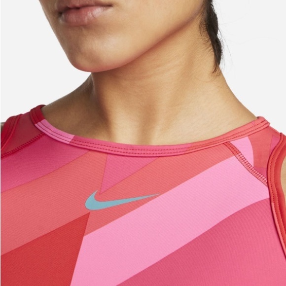 NIKE Pro Dri-FIT Cropped Training Tank Top - Picture 3 of 11